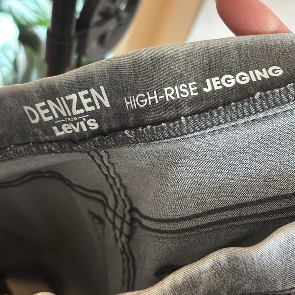 Denim Jeggings - Picture 6 of 7